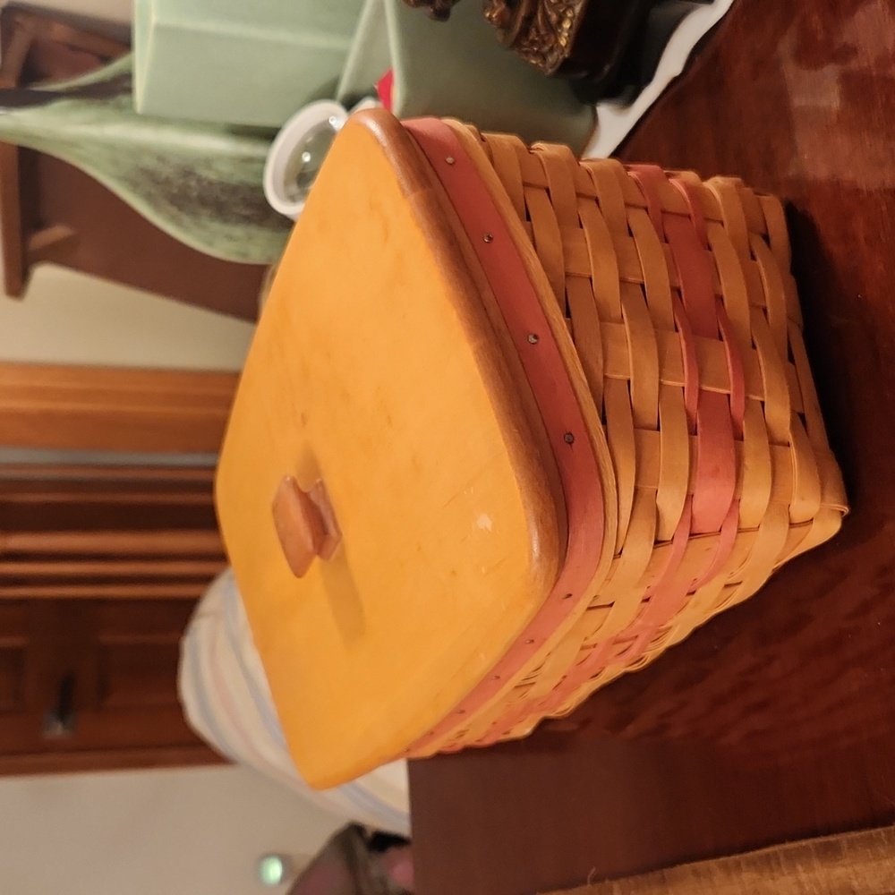 Longaberger vanity basket and lid